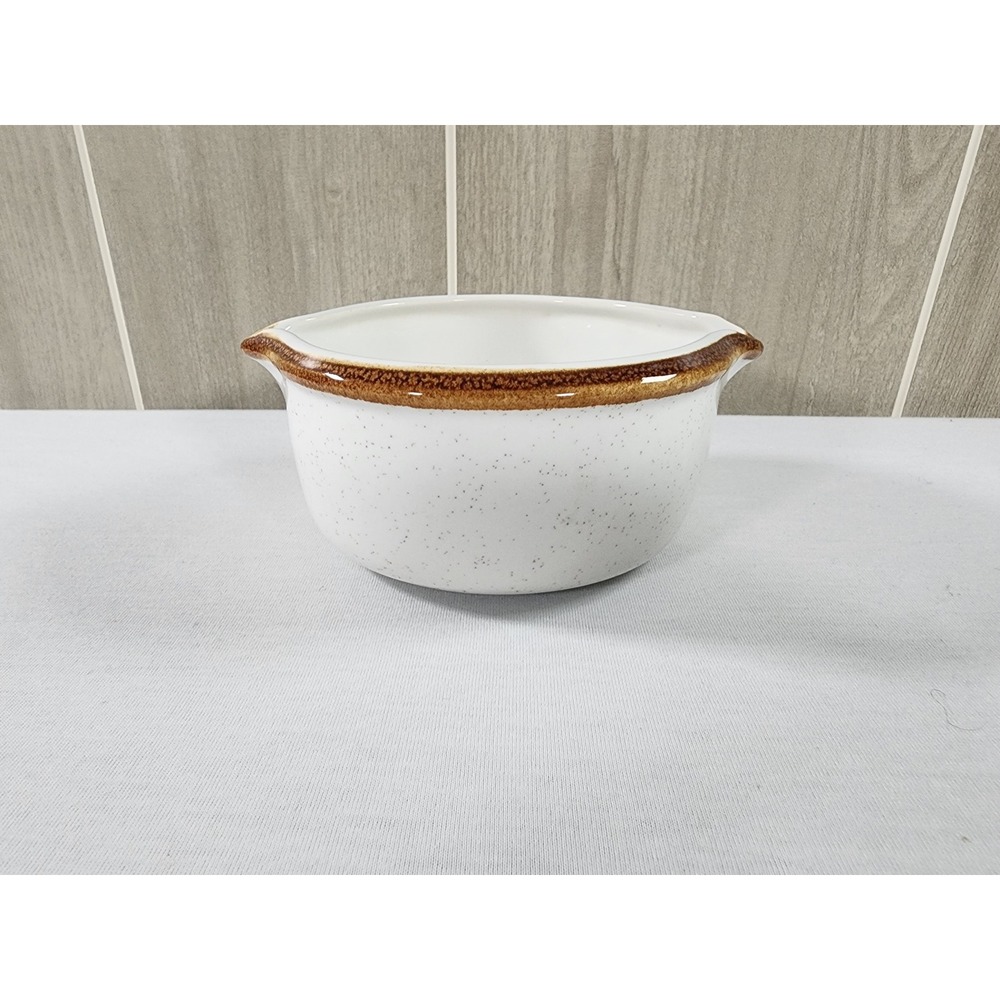 Mikasa Natural Beauty C9000 Gravy Bowl Dual Double Spout Speckled 1970s Japan